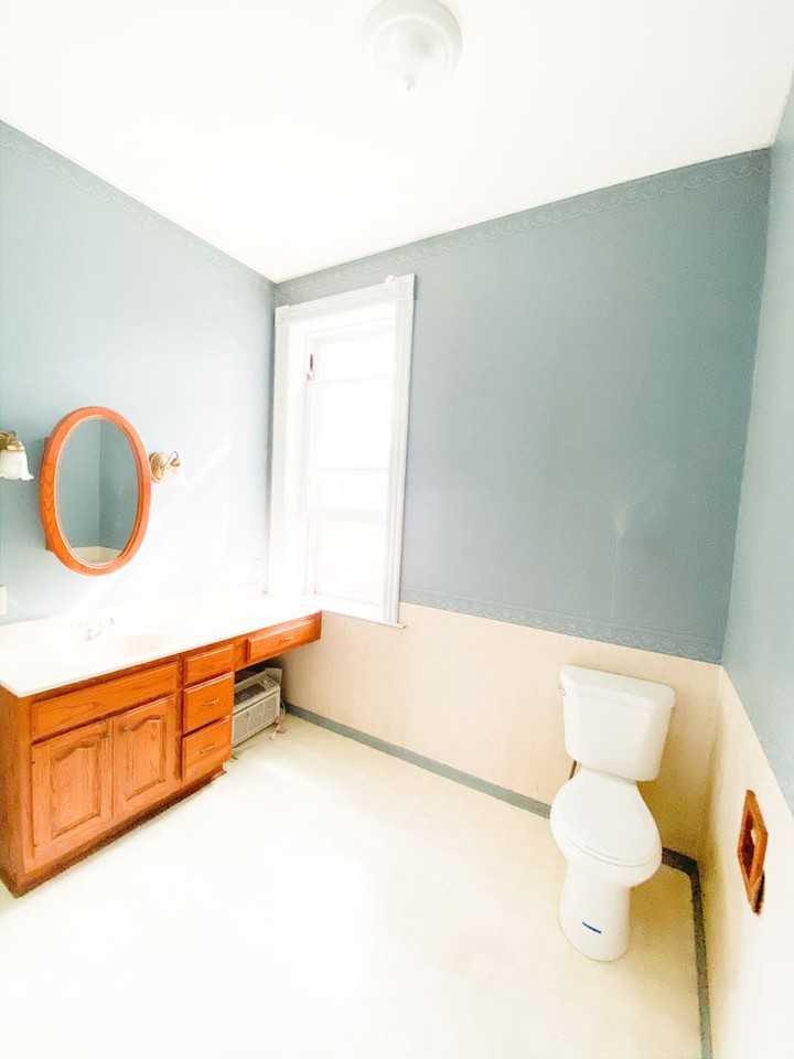 4450 Pennsylvania Ave - Photo 3 of 6