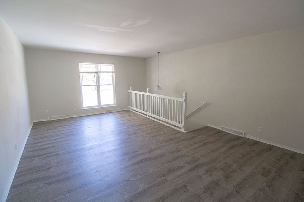 4240 E Santa Barbara Dr - Photo 4 of 29