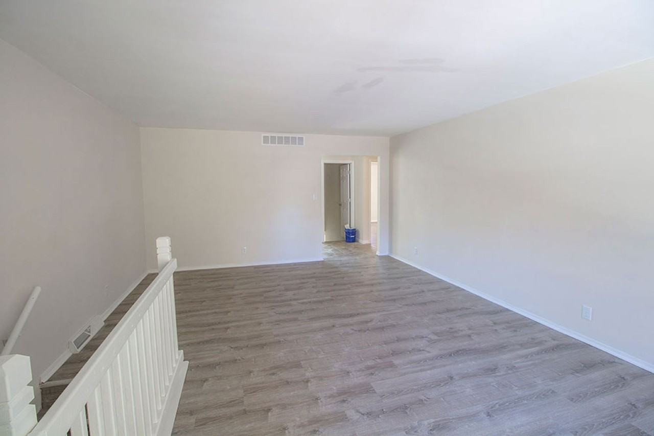 4240 E Santa Barbara Dr - Photo 6 of 29