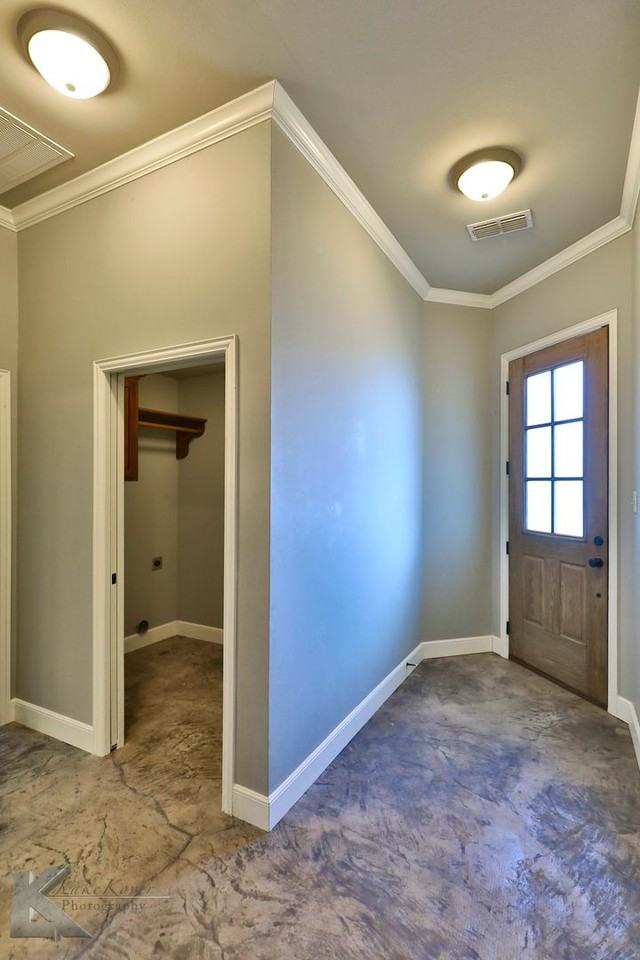 3812 Carrera Ln - Photo 4 of 22