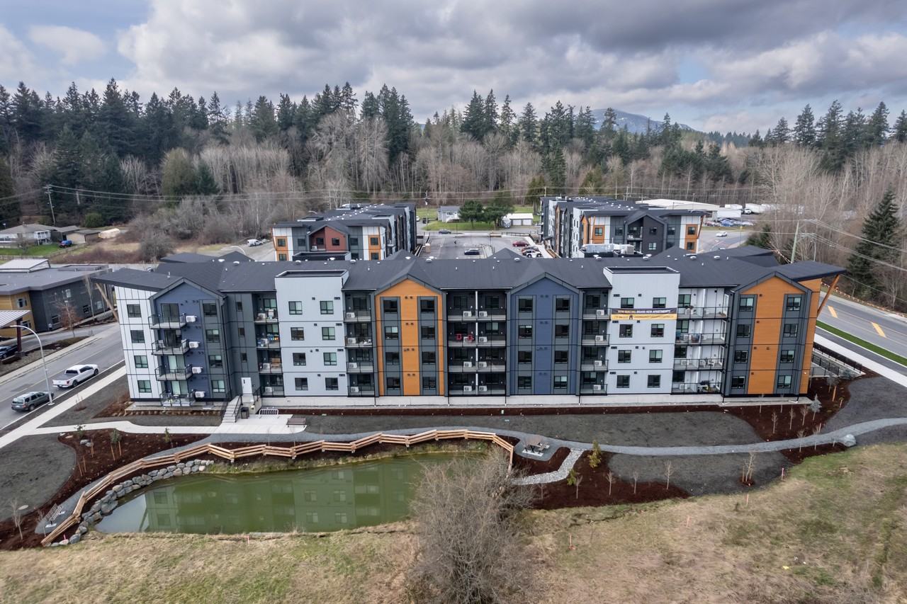 Cascades Residences Apartments - 4745 Ledgerwood Rd, Nanaimo, BC V9T 0N1 -  Zumper