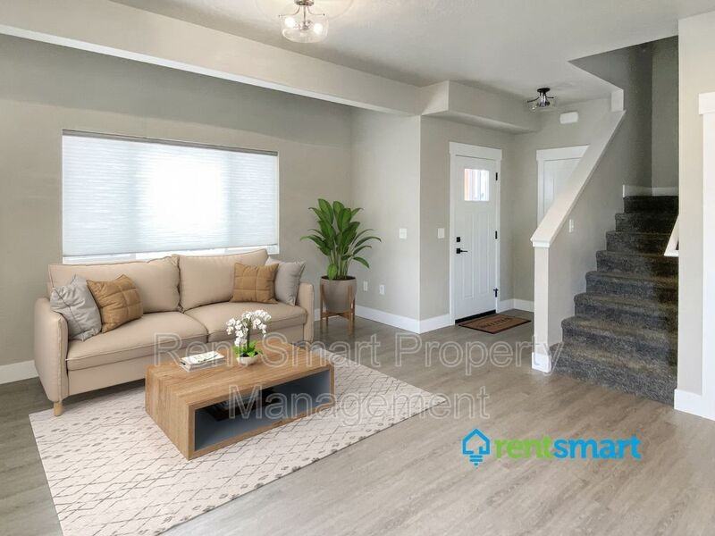 7015 Jenaya Ct - Photo 2 of 23