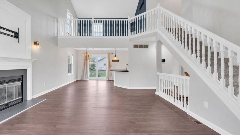 167 Carriage Pl - Photo 5 of 39