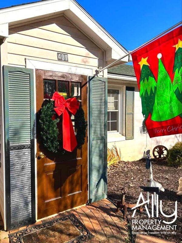 437 Commonwealth Dr - Photo 2 of 20
