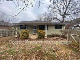 303 Ridgeway Dr - Photo 1 of 1