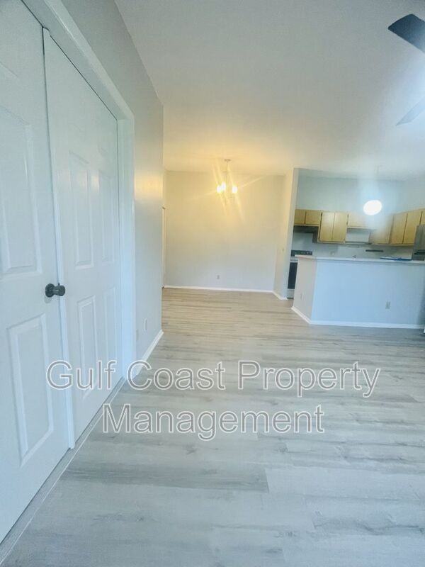 6492 Royal Woods Dr #7 - Photo 6 of 24