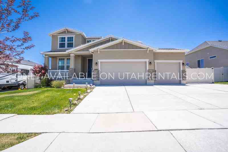 6867 W Mesa Arch Dr, West Jordan, UT 84081 3 Bedroom Apartment for