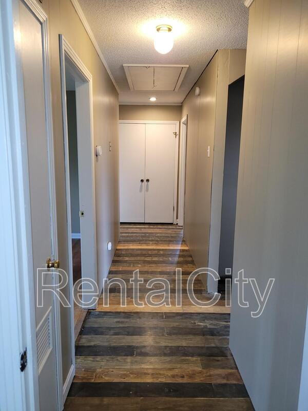 474 Best St - Photo 3 of 16