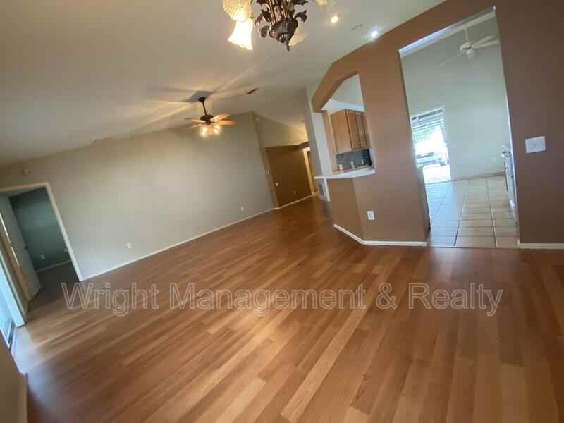 26844 Carla Pl - Photo 3 of 15