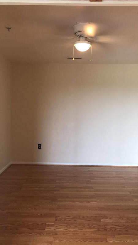 1 Smeton Pl - Photo 6 of 29