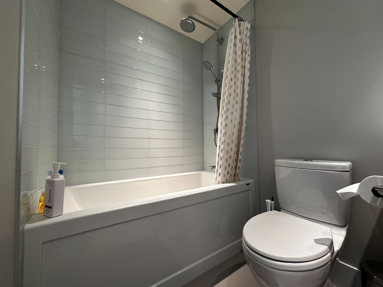 111 13th Street East #606 - Photo 6 of 9