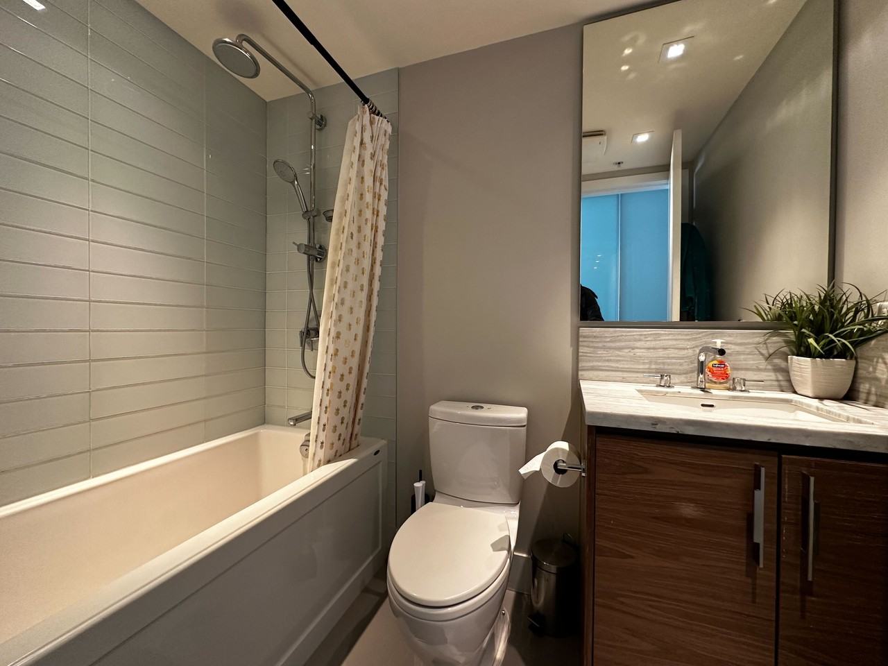 111 13th Street East #606 - Photo 5 of 9