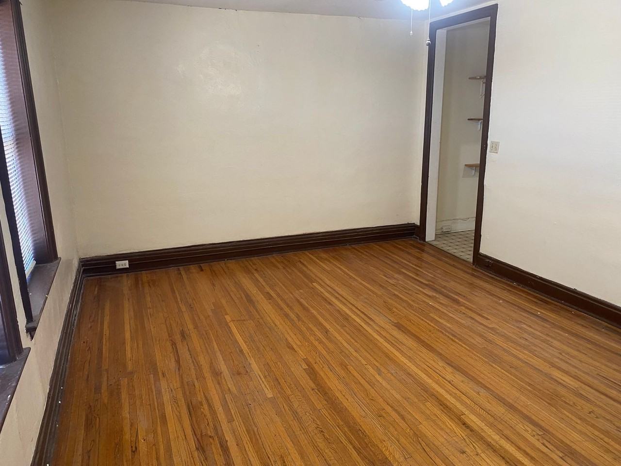 1111-1119 H St - Photo 2 of 13