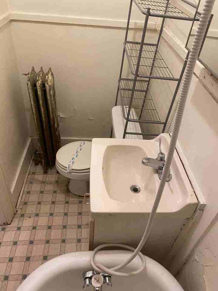 1111-1119 H St - Photo 5 of 13