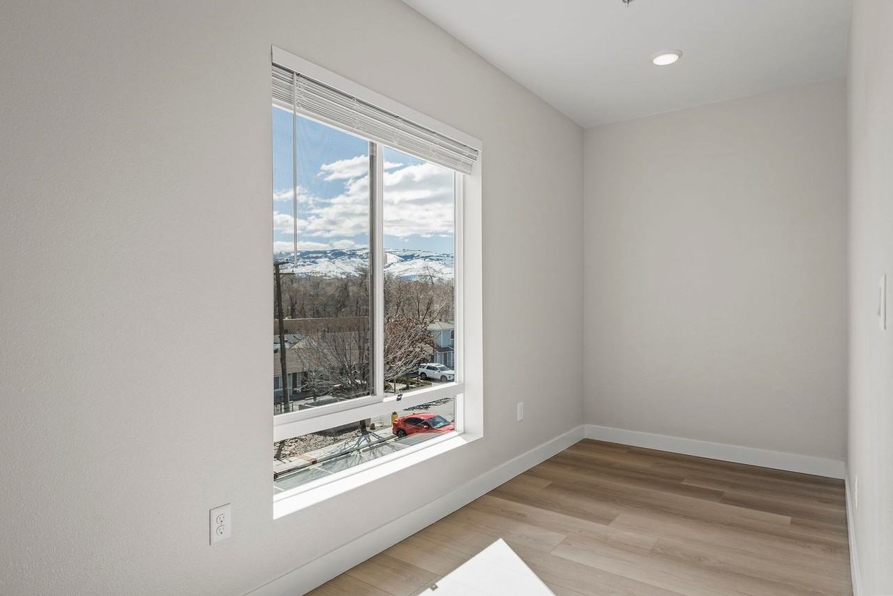 Stonecreek Apartments - Photo 5 of 16