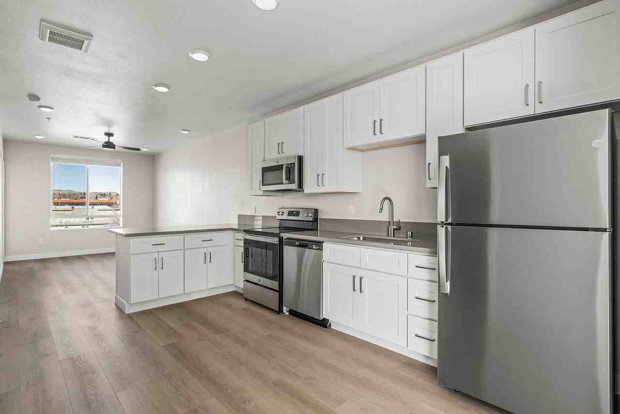 Stonecreek Apartments - Photo 6 of 16