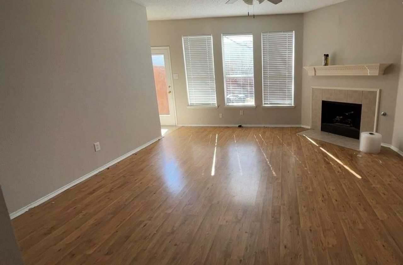 7145 Waterlily Ln - Photo 2 of 18
