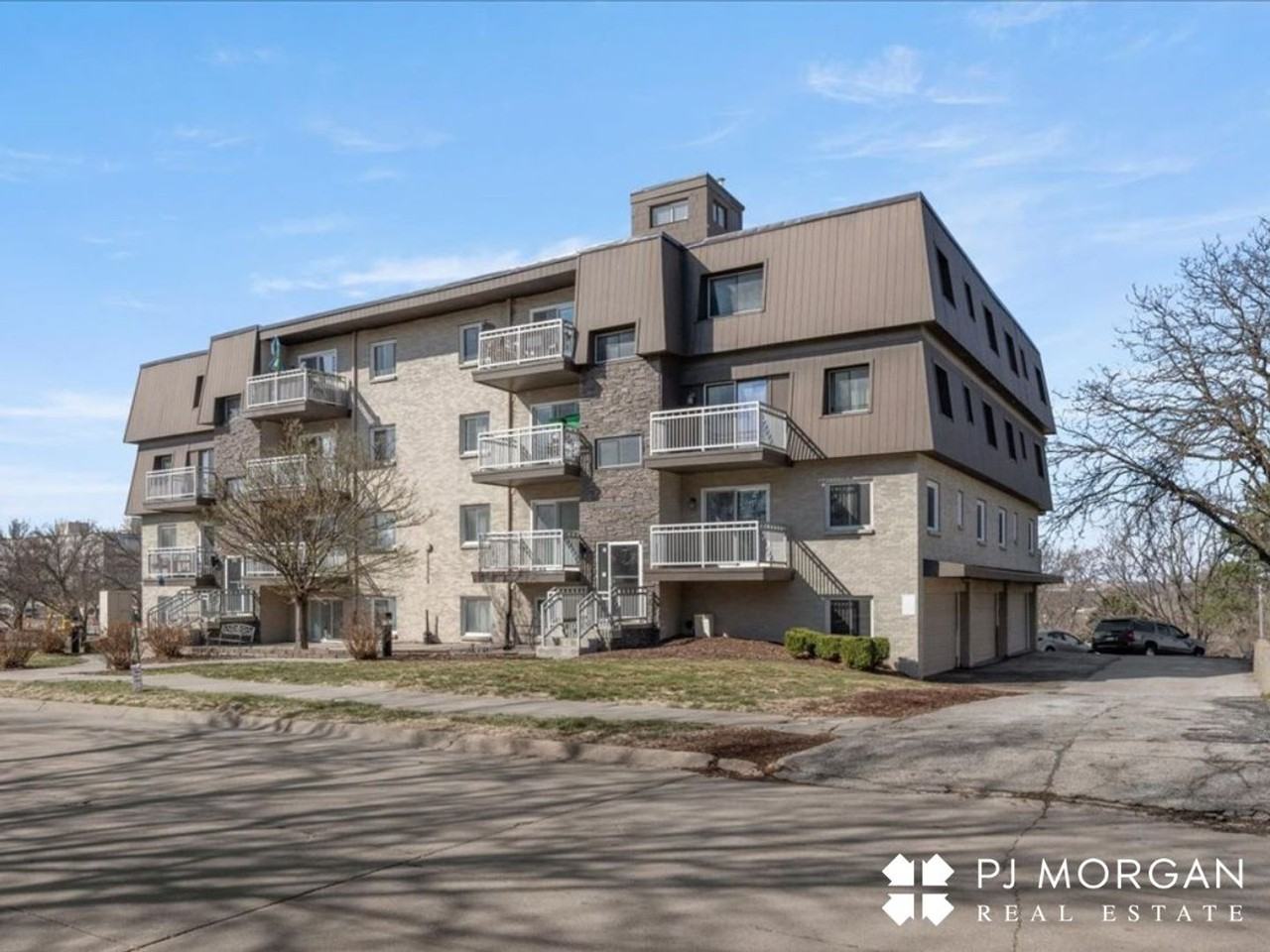 Mill Pointe - Photo 2 of 38