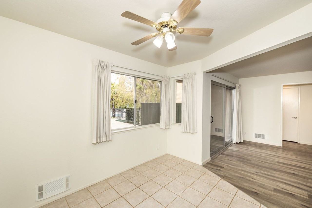 Casa Carolina Apts - Photo 3 of 14