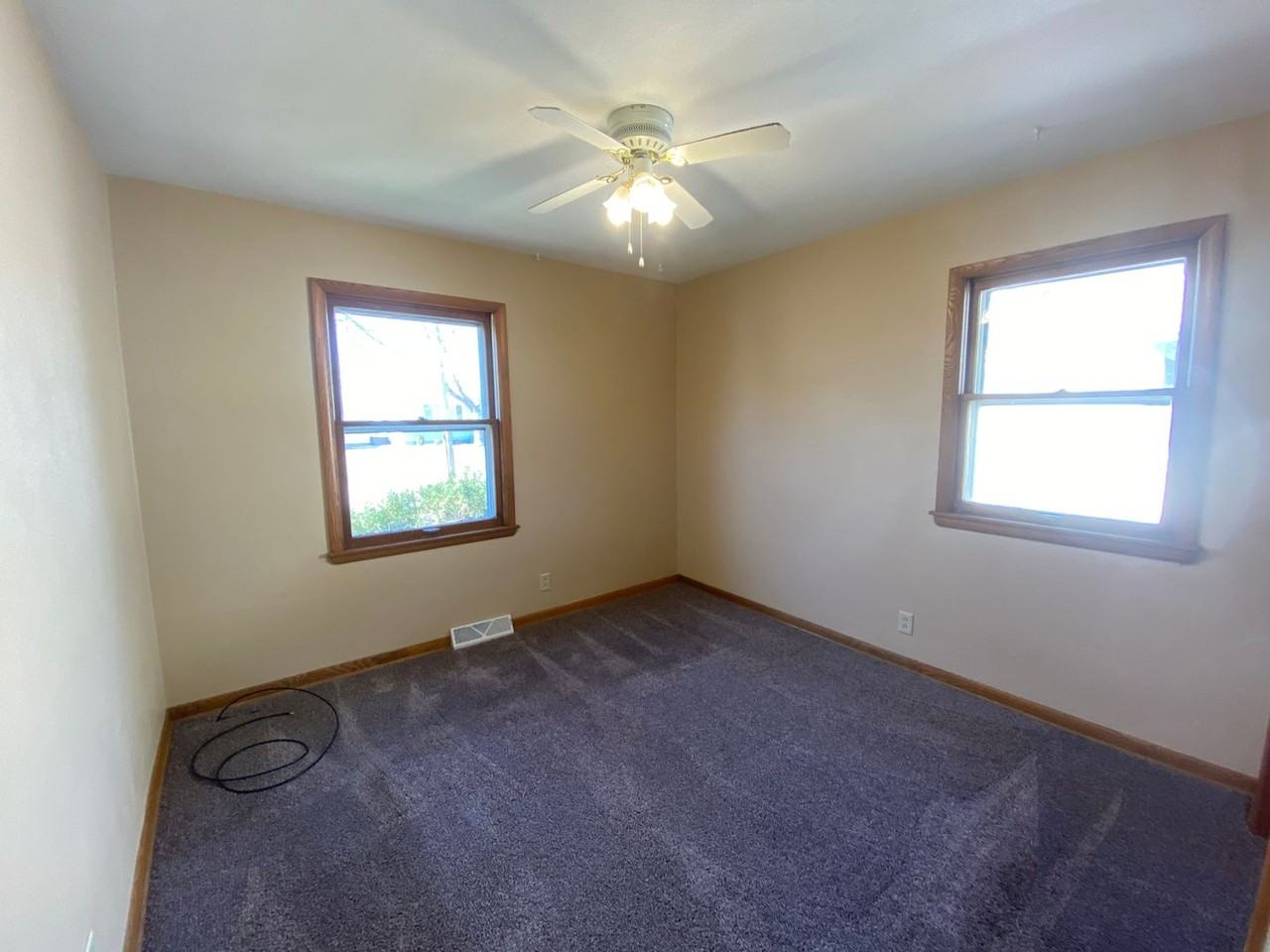 3526 37th St - Photo 2 of 15