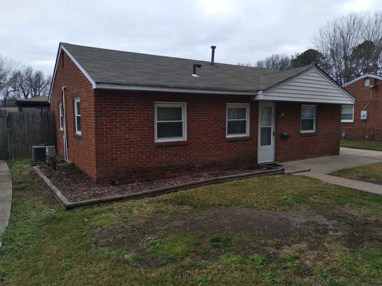 6009 Potomac Ave - Photo 2 of 13