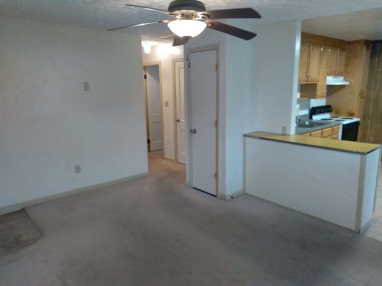 6009 Potomac Ave - Photo 3 of 13