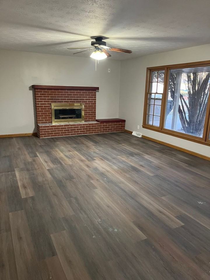 4122 W Gardenia Dr - Photo 2 of 12