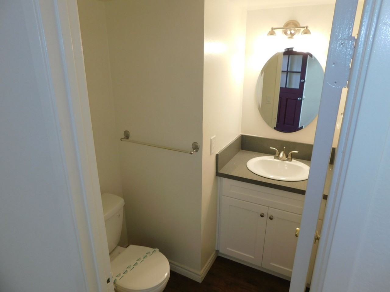 11310 Dale St - Photo 4 of 19