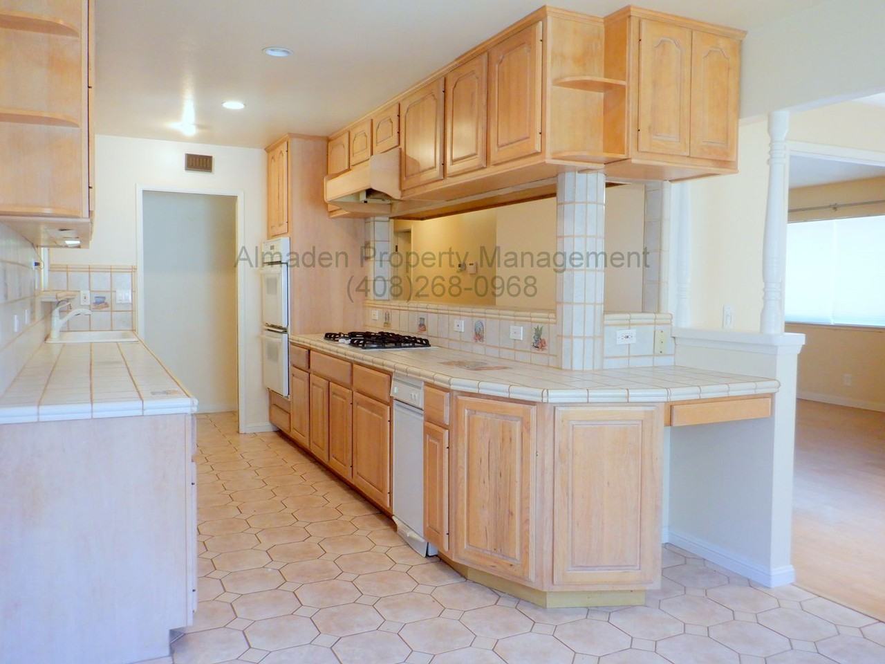 1462 Glacier Drive - Photo 2 of 18