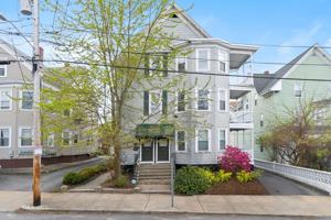 featured image of 132 Trenton St