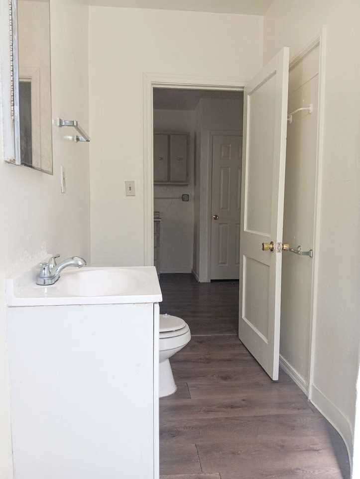 Geronimo2803-09 - Photo 7 of 33