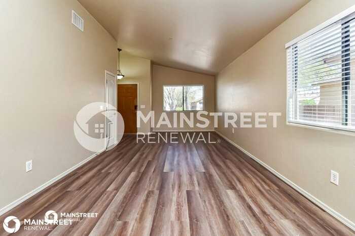 4106 E Lushfield Dr - Photo 3 of 16