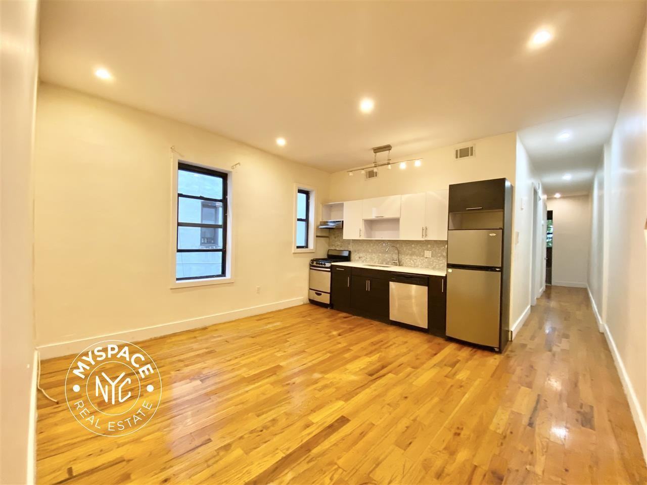 711 Saint Marks Ave #1d - Photo 2 of 7