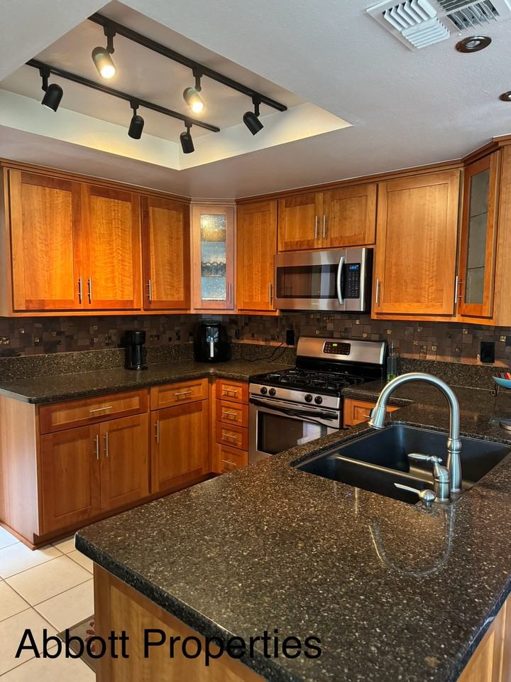 30511 Laramie Ave #NA - Photo 2 of 30