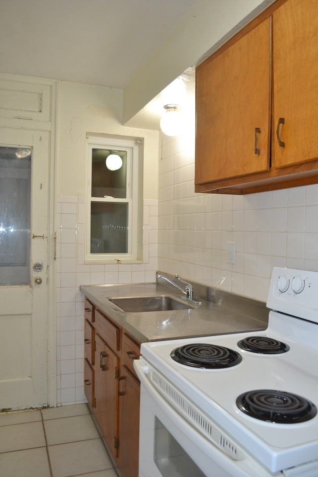 26 7th St #7 - Photo 2 of 12