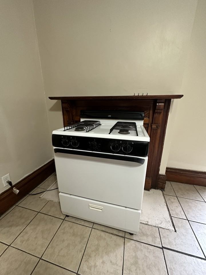 638 Main St #3 - Photo 2 of 16