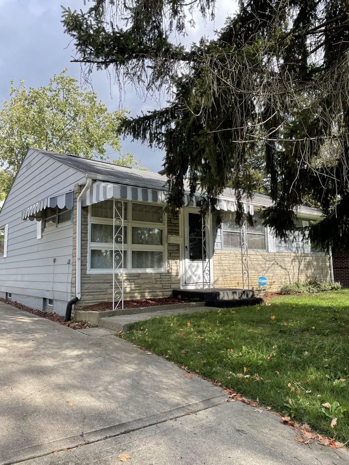 2870 Brownlee Ave NA, Columbus, OH 43209 3 Bedroom House for 1,550