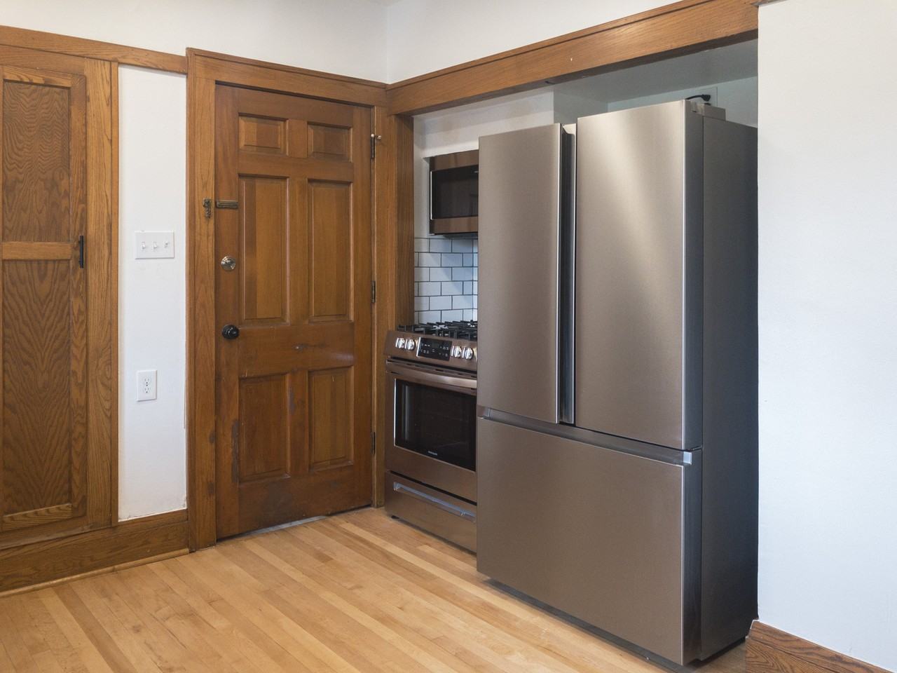 5917 W Bluemound Rd - Photo 3 of 9
