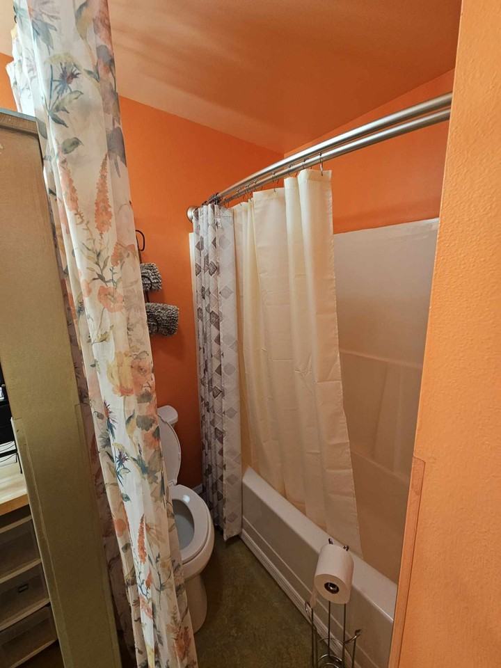 106 E Horton St - Photo 3 of 16