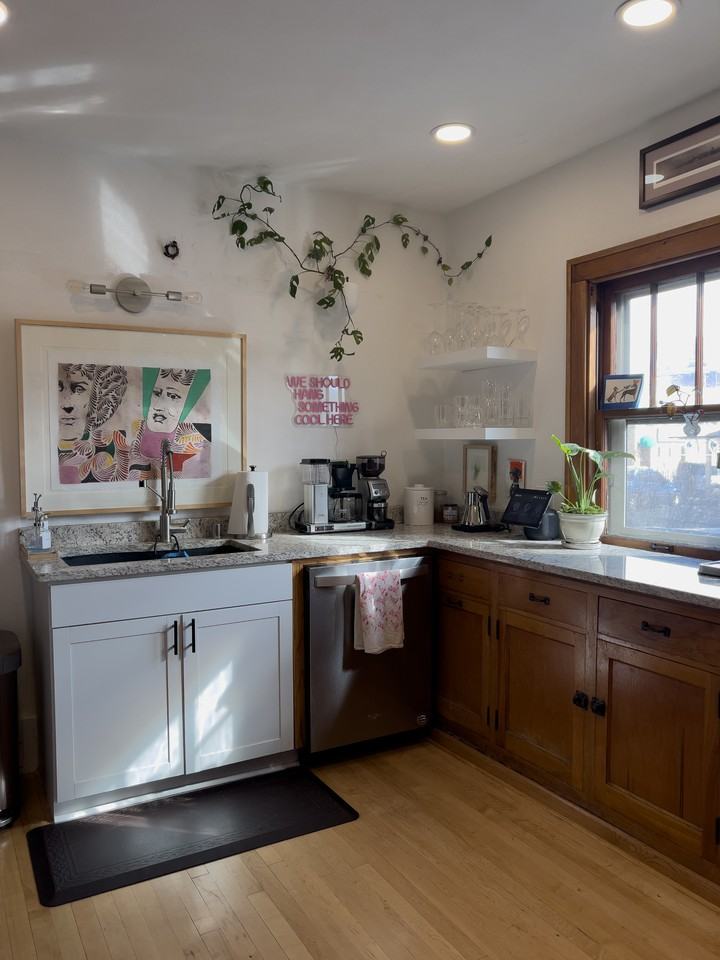 5915 W Bluemound Rd - Photo 5 of 14