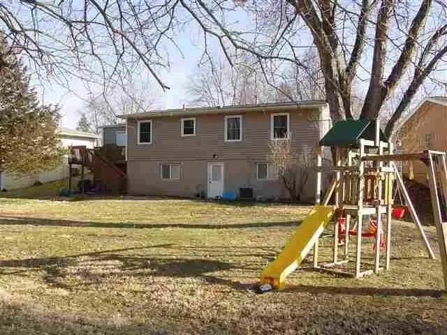 717 Keswick Dr #NA - Photo 2 of 15