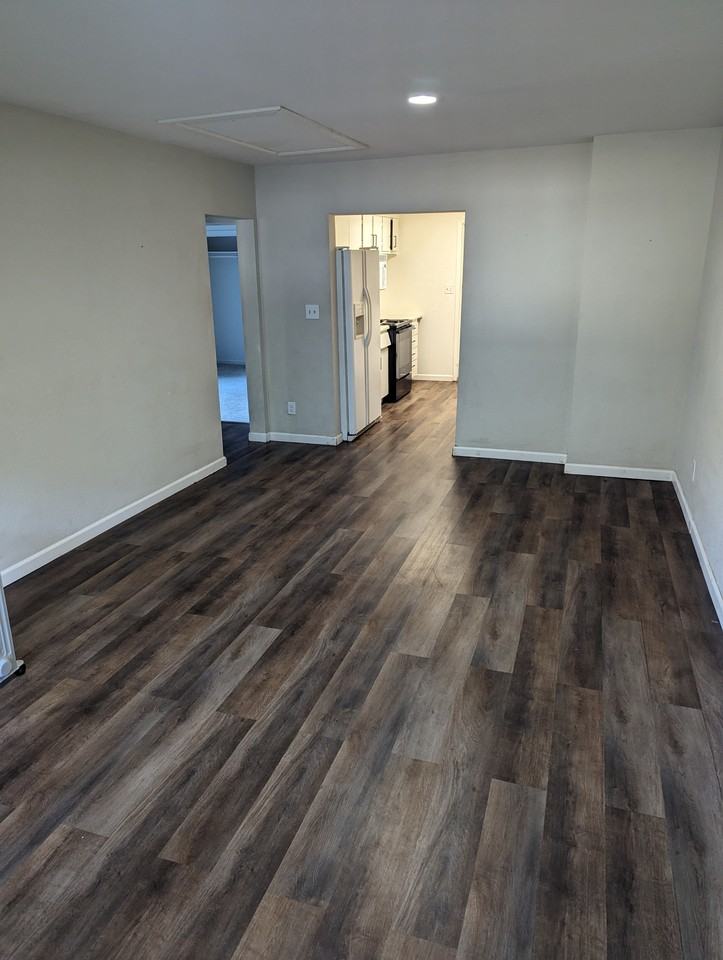 4833 Siskiyou Ave #A - Photo 2 of 11