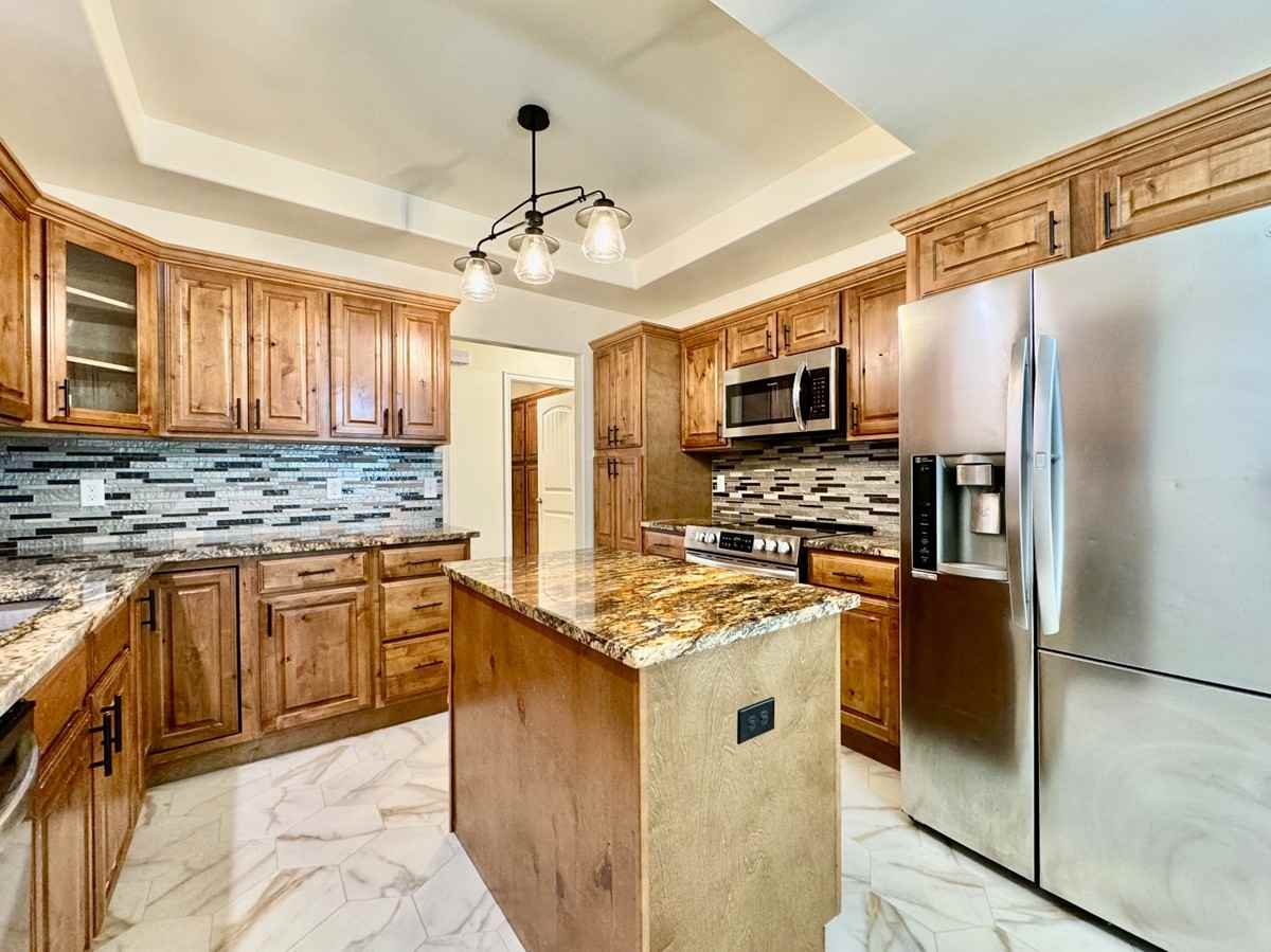 308 N Lockeport Dr #1 - Photo 5 of 22