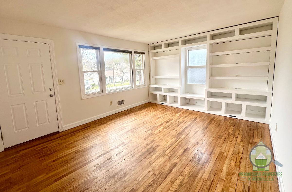 107 Sycamore Dr #1 - Photo 2 of 11