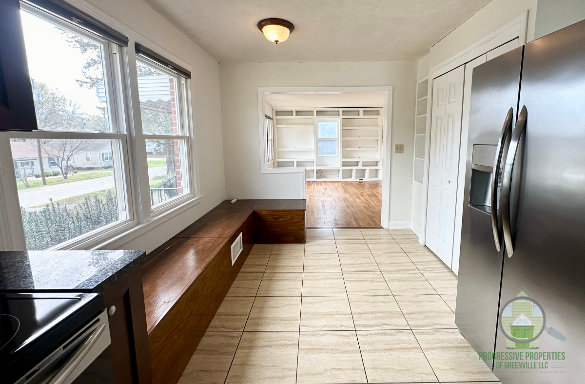 107 Sycamore Dr #1 - Photo 6 of 11