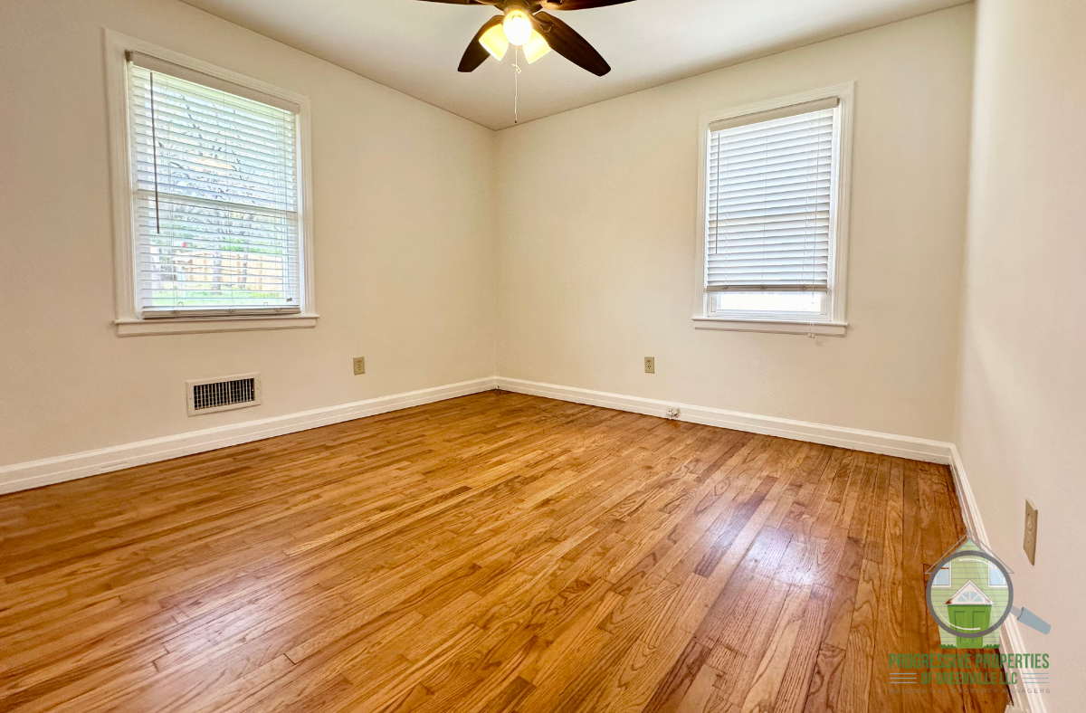 107 Sycamore Dr #1 - Photo 7 of 11