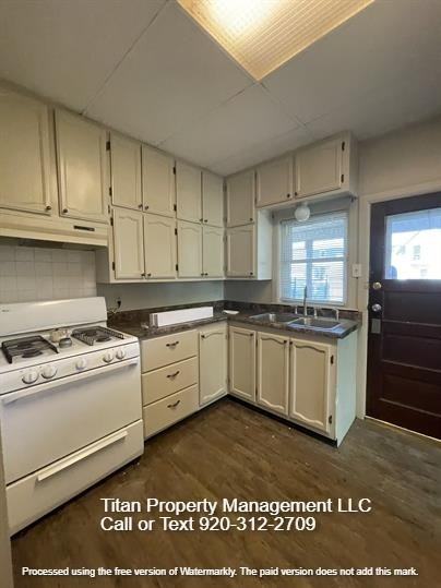 163 E 2nd St #163 - Photo 4 of 7