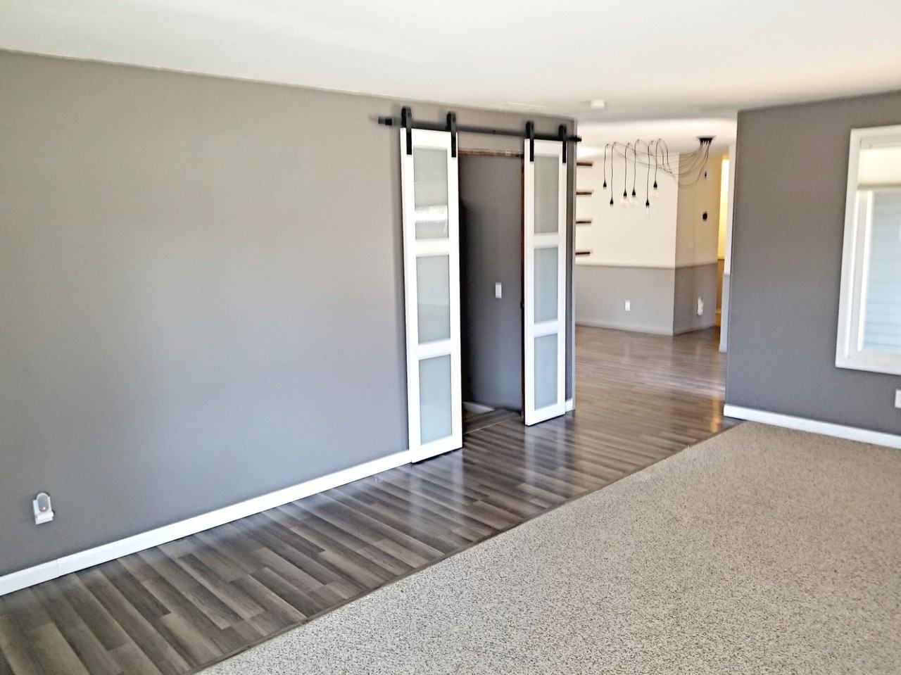 510 S Phillippi St #1 - Photo 6 of 25