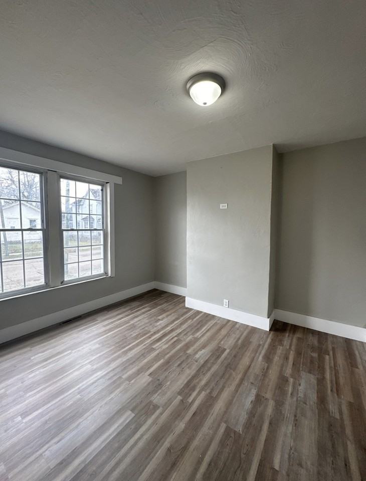 221 Far Hills Ave #1 - Photo 2 of 17