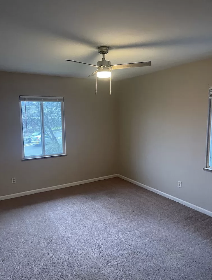 221 Far Hills Ave #1 - Photo 3 of 17